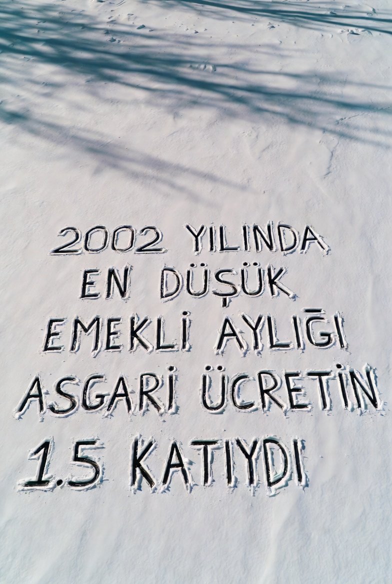 <a href="/RTErdogan/">Recep Tayyip Erdoğan</a> Ak Parti 2002 yılında iktidara geldiğinde en düşük emekli aylığı asgari ücretin 1.5 katıydı!

#EmeklilereEşitSeyyanen
#5000KısmiyeTasaDeğilYasa
Victor Osimhen Barış Alper Sara 
Uğurcan Çakır İlk 24 Karabağ Golü 
Şampiyonlar Ligi'nde Eren Sonuç 
Grönland TCK 158 Davos Trump 
Aston
