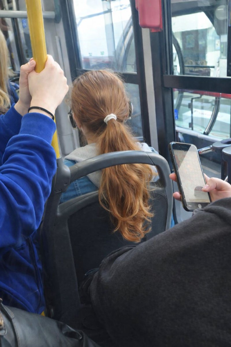 jlinzombie's tweet image. Vi a Max aqui num busão de SP fugindo do Vecna.