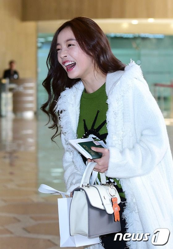 #눈이부시게_빛나는_하라
#Remember_Hara
#Remember_SweetHara