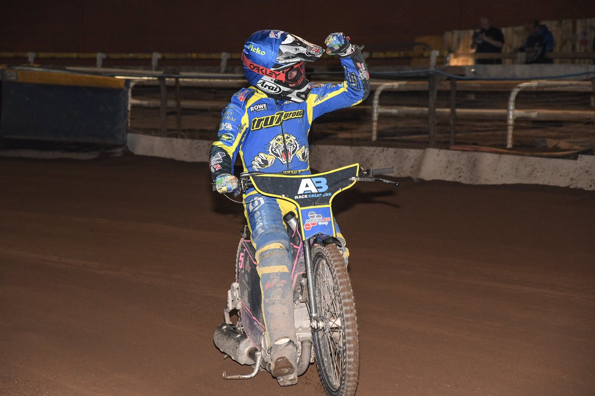 Sheffield Speedway tweet media
