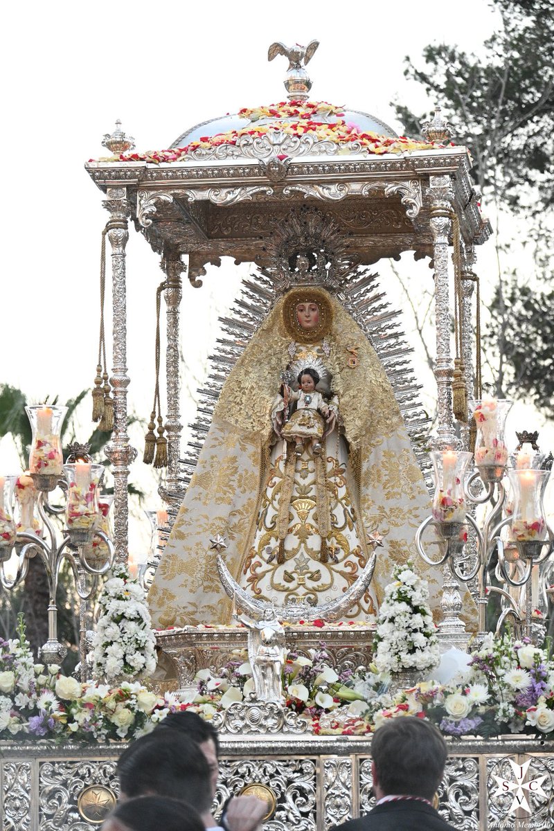 ℹ️Mañana 22 de enero, 2° día de Triduo a Nuestra Señora de la Paz, Patrona de San Juan Bautista y titular de <a href="/HdadSJBautista/">Hermandad Sacramental de San Juan Bautista</a>, estará dedicado a la Comunidad Parroquial de los Sagrados Corazones.

Comenzará a las 18:30 h. con el rezo del Santo Rosario y posterior Eucaristía.