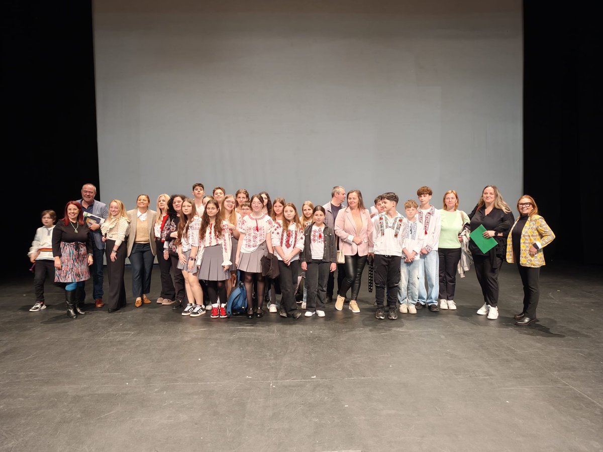 Un año más se ha celebrado Erasmus Visión,consolidándose como un encuentro de referencia .El primer premio fue para el IES La Minilla, seguido del IES Vecindario en segundo lugar y el IES Santa Lucía en tercera posición.#ErasmusVisión #IESLaMinilla #opeec