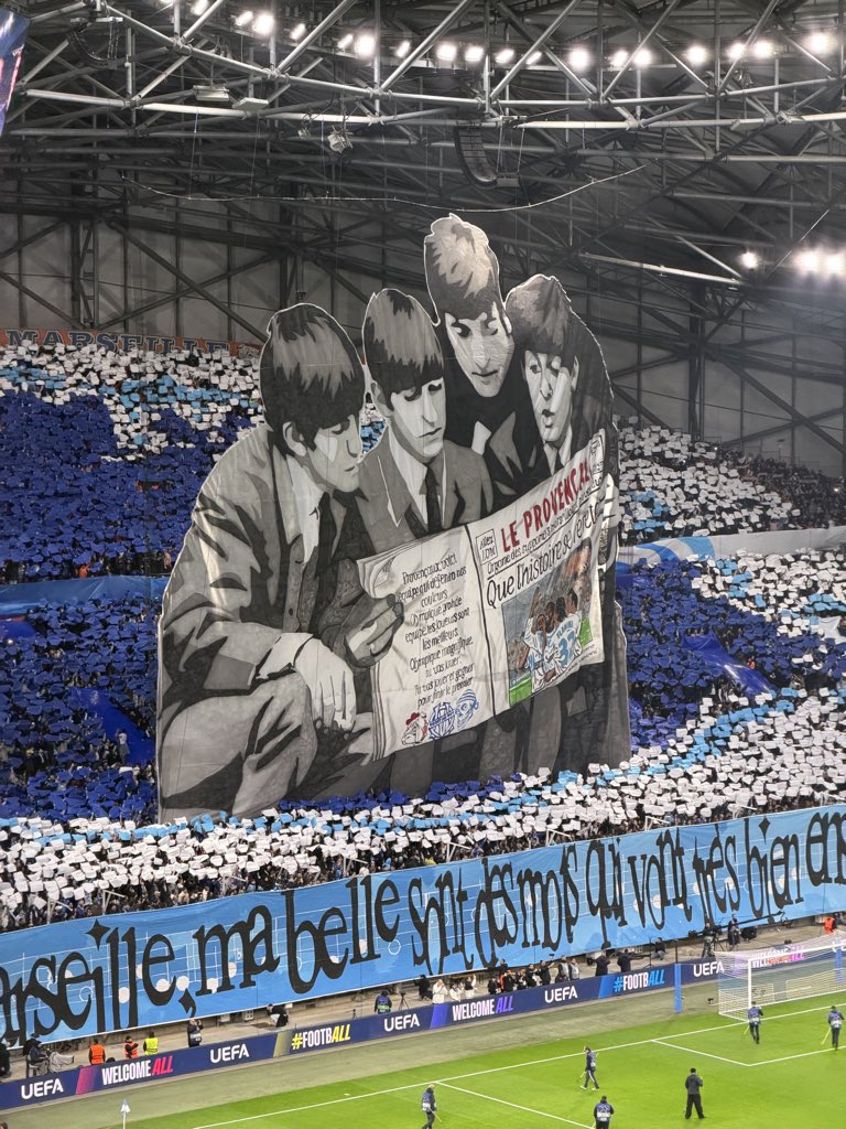 binnie's tweet image. allez l’om en espérant que ce soir ce soit pas abbey road mais ganay road 🔵⚪️ #OMLFC