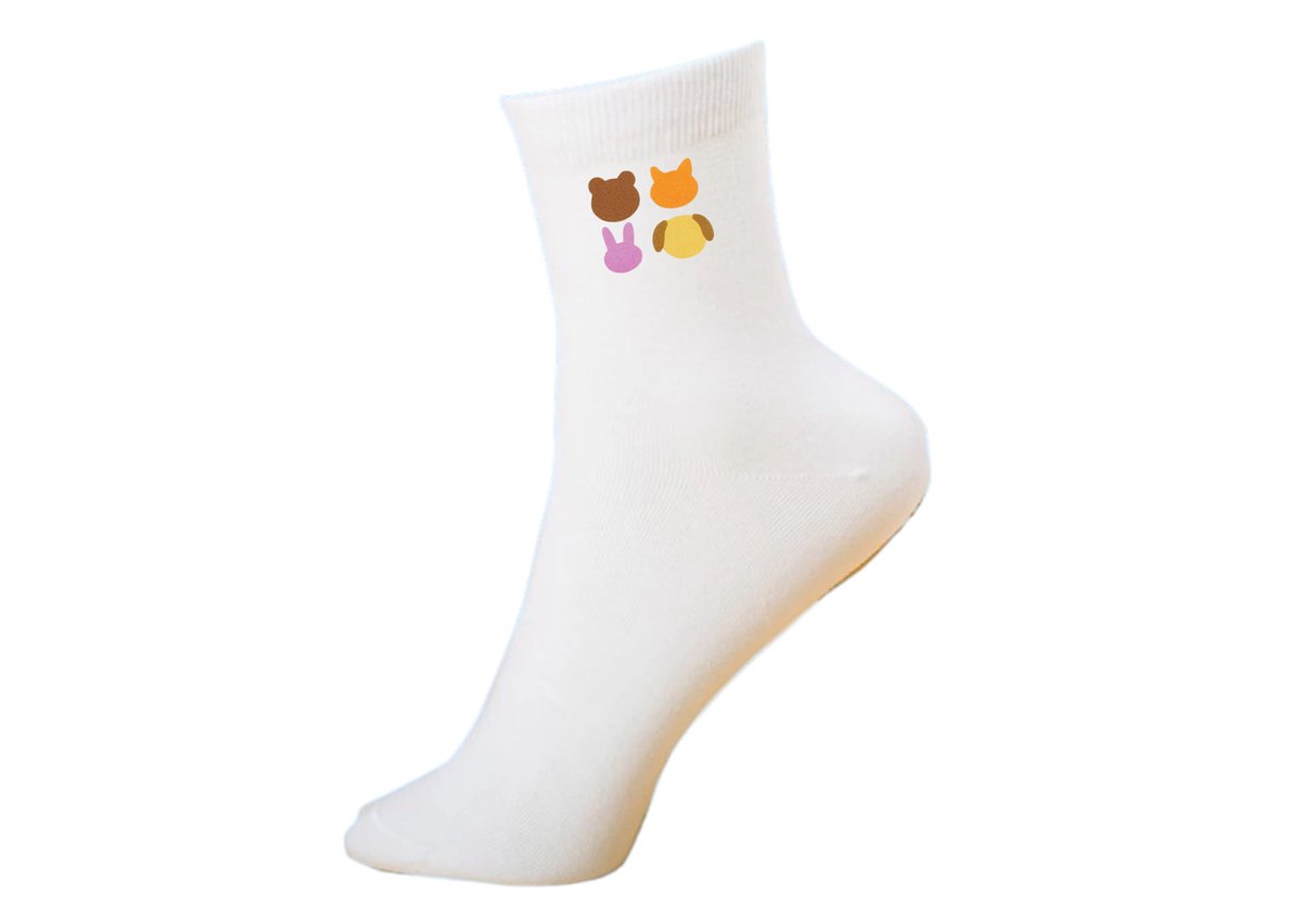 NameLaysHere's tweet image. DAY6 10th Anniversary Tour &amp;lt;The DECADE&amp;gt; in MANILA 🍀

Soju Cups (10) &amp;amp; Socks (20)
Date: 24/1/2026, Saturday
Time: 10.15am-10.30am
Venue: My Day Stopover at Met Live, Pasay City (organised by @DAY6Philippines)

Method: Just say hi!
I’ll be giving these out as little freebies to…