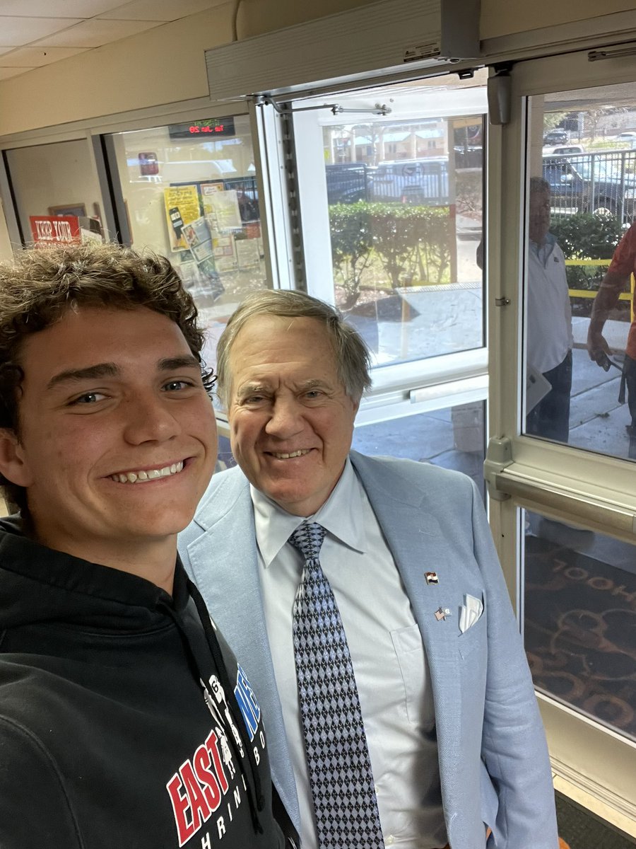 Champ Smith tweet media