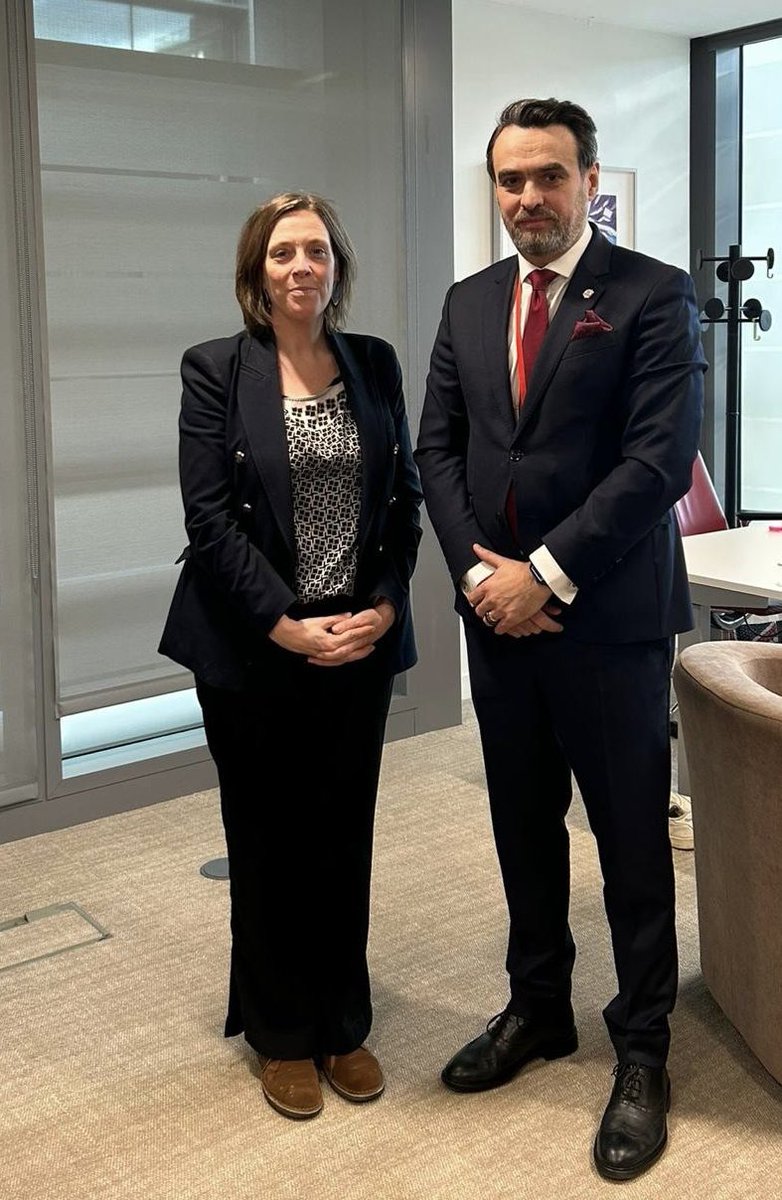 Consulate General of Romania in London tweet media