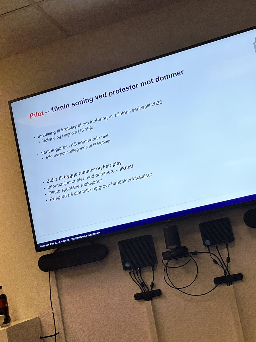 Lokalfotballen's tweet photo. Ingen dialog eller kommunikasjon. Ingen dokumentasjon tilgjengelig. Pilot for 3. året på rad. Man blir bare trist at man er på vei til å ødelegge fotballen. https://t.co/1Wvy32sNug