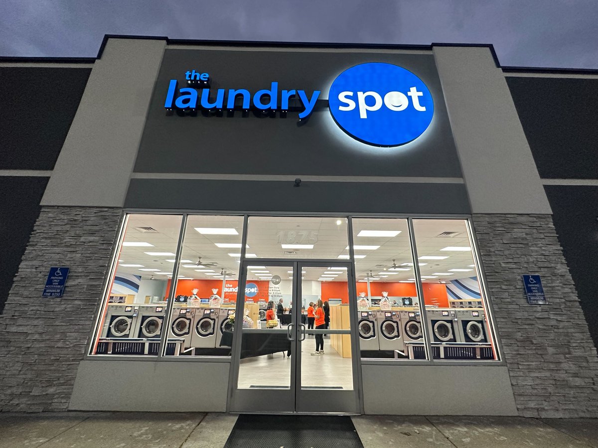 Dan Reese tweet media