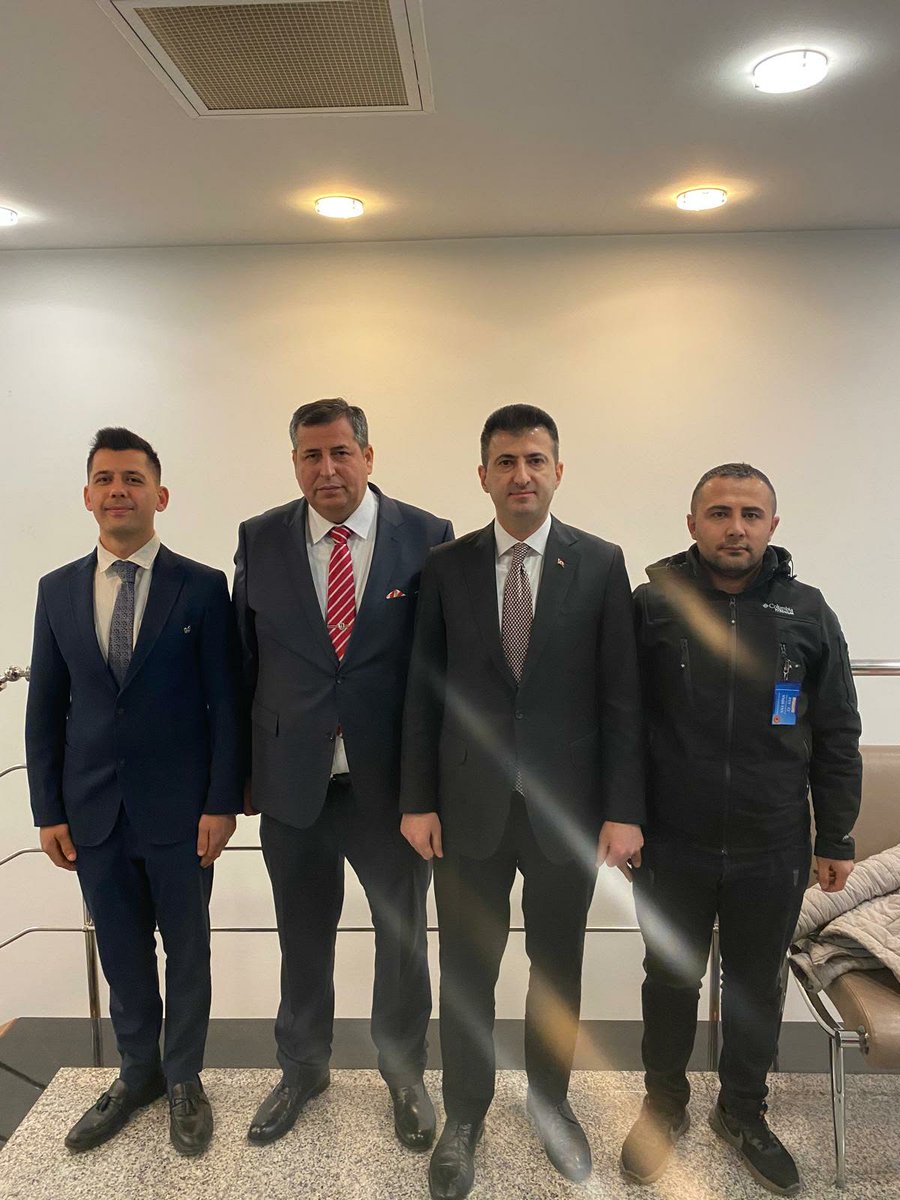 AbidinKocabuga's tweet photo. TBMM’DE MEHMET ALİ ÇELEBİ VEKİLİMİZ  İLE GÖRÜŞTÜK.
SÖZLEŞMELİ ER KARDEŞLERİMİN “ÖZLÜK HAKLARININ DÜZELTİLMESİ V MEMURLUK ATAMALARININ YAPILMASI İLE İLGİLİ KONULARDA GÖRÜŞTÜK
SAYIN VEKİLİMİZE BİZLERE GÖSTERDİKLERİ İLGİ VE ALAKA İÇİN ÇOK TEŞEKKÜR EDİYORUM. https://t.co/RbwAbIthah