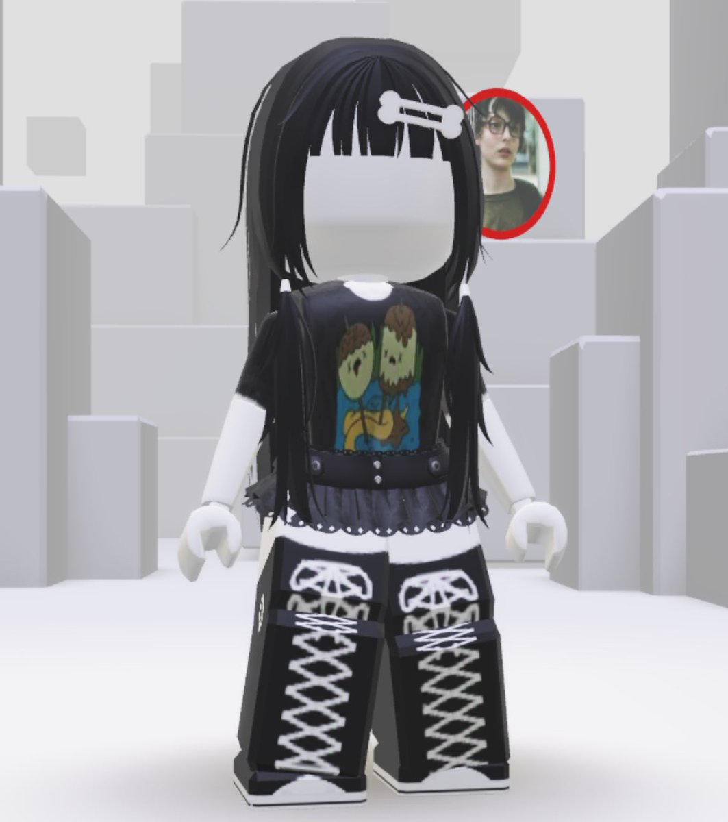 liamingo's tweet image. kien es ese señor que está detrás de mi