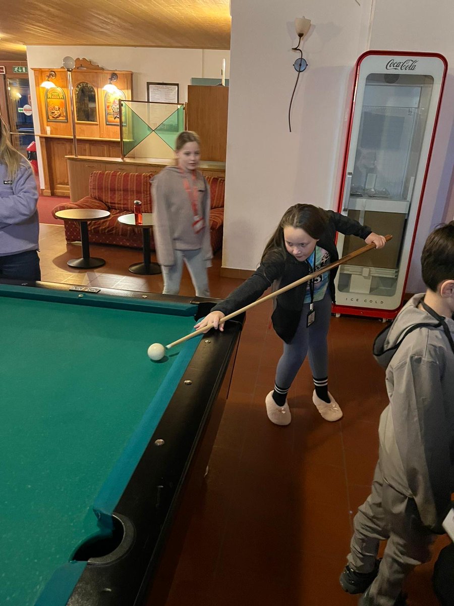 Miss Jones tweet media