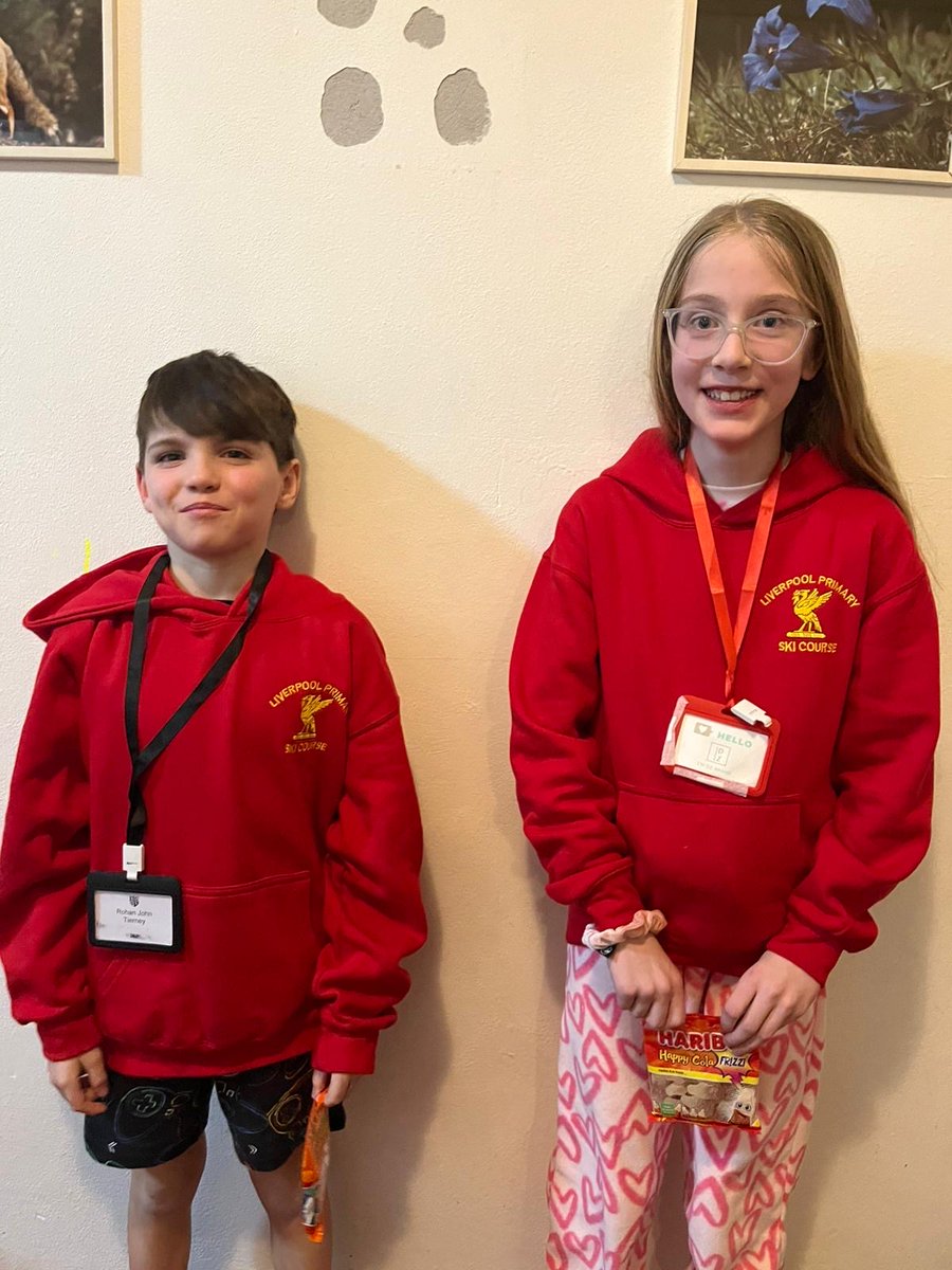 Miss Jones tweet media