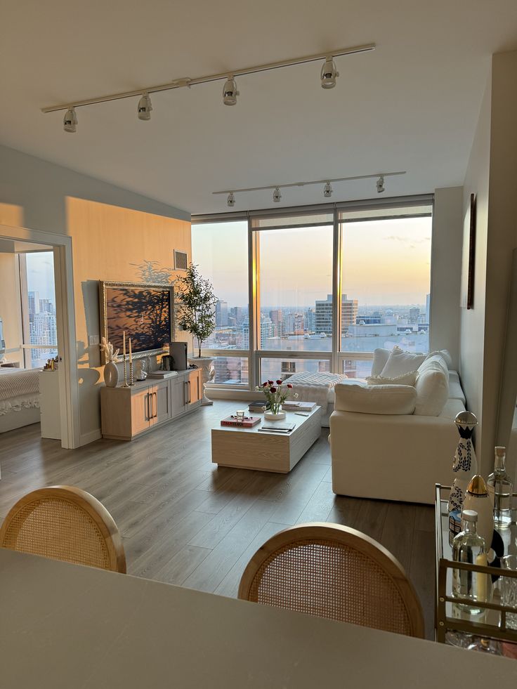 𝑰𝒏𝒕𝒆𝒓𝒊𝒐𝒓 𝑫𝒆𝒄𝒐 tweet media