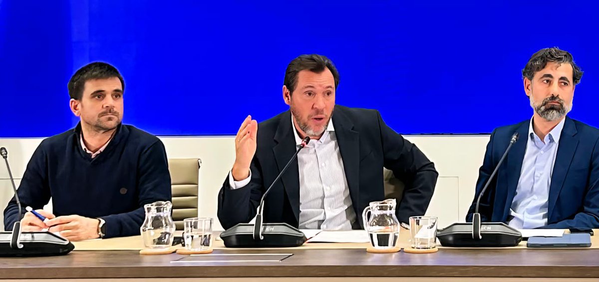 Son 2 horas 19 minutos de Rueda de prensa. Explicando lo que podemos explicar. youtube.com/live/06OvUALgw…