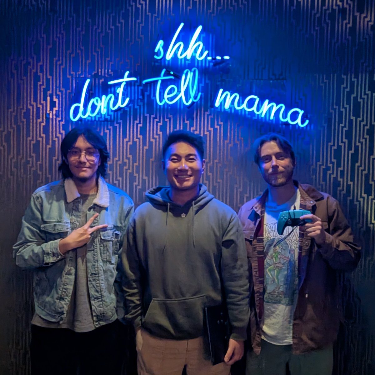 DownBackClub's tweet image. thanks for coming to DOWN BACK TUESDAYS @ MAMA LION # 16
see you feb 3 for our pre-@Genesis_Smash event!

#SF6
🥇SushiHeaven
🥈@Samaro___
🥉Skimpz
#2XKO
🥇@evanonline
🥈@sc2_qxc
🥉NDZ
#T8
🥇@CommmandaPanda
🥈@mallrunner1
🥉Swell
#GGST
🥇@Le_Ahifgc
🥈@hopefvlromantic
🥉@KyetHusky