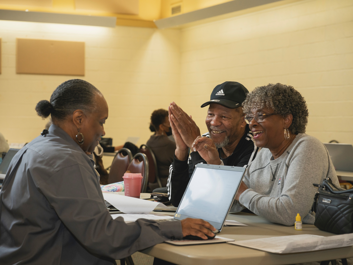 Last year, AARP Foundation Tax-Aide secured more than $1.3B in refunds for over 1 million taxpayers. Learn more about our services this year that will run through April 15: spr.ly/6014CAJZO.