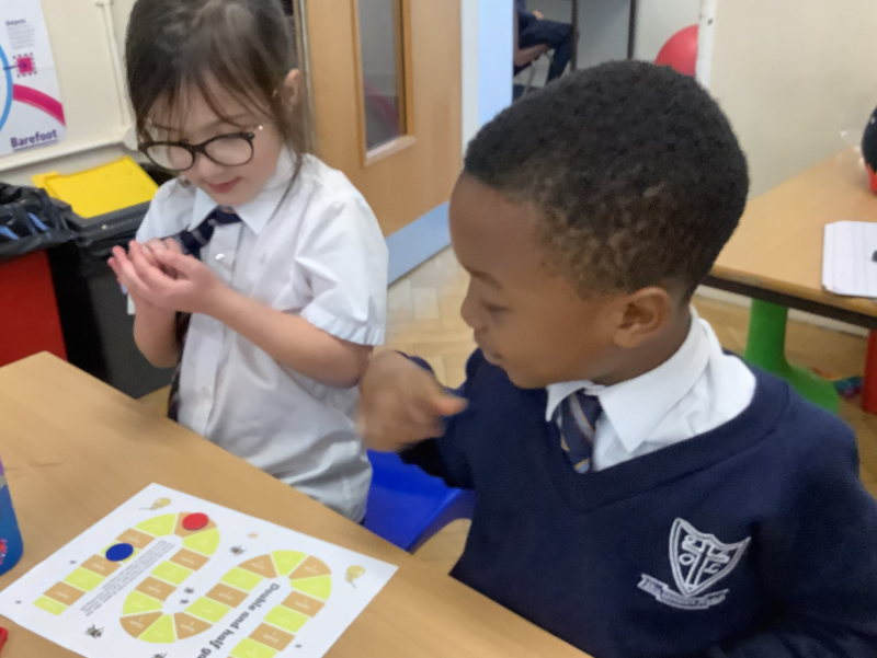 1YO_OLOL's tweet photo. Our focus in our Maths lesson this morning was Doubling and Halving.  The children played a game to help them to consolidate their learning. #MathOLOL #MakeADifference @ololprimary_HT https://t.co/HmzMsXqEUi