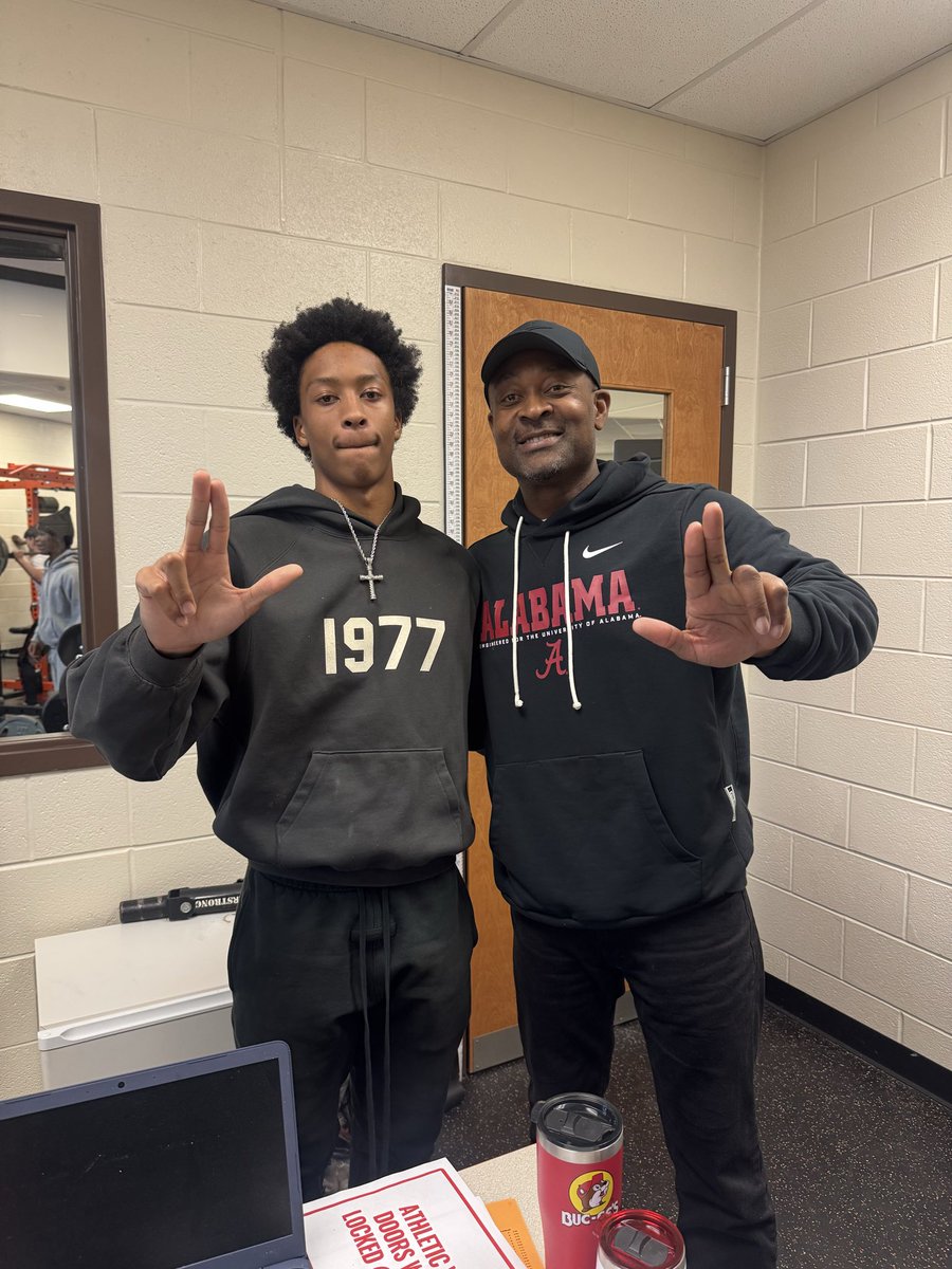 Charles (Tre) Britton III 6’0 175 WR 2027 tweet media