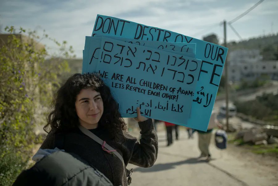 ireallyhateyou's tweet image. It's so ignorant to use this stupid hippie sign when facing Judeo-Nazi terrorist settlers. Orthodox Judaism doesn't see non-Jews as "children of Adam" (human beings)

"You are called 'man' (adam), but the nations of the world are not called 'man'"
- Babylonian Talmud, Yevamot 61a