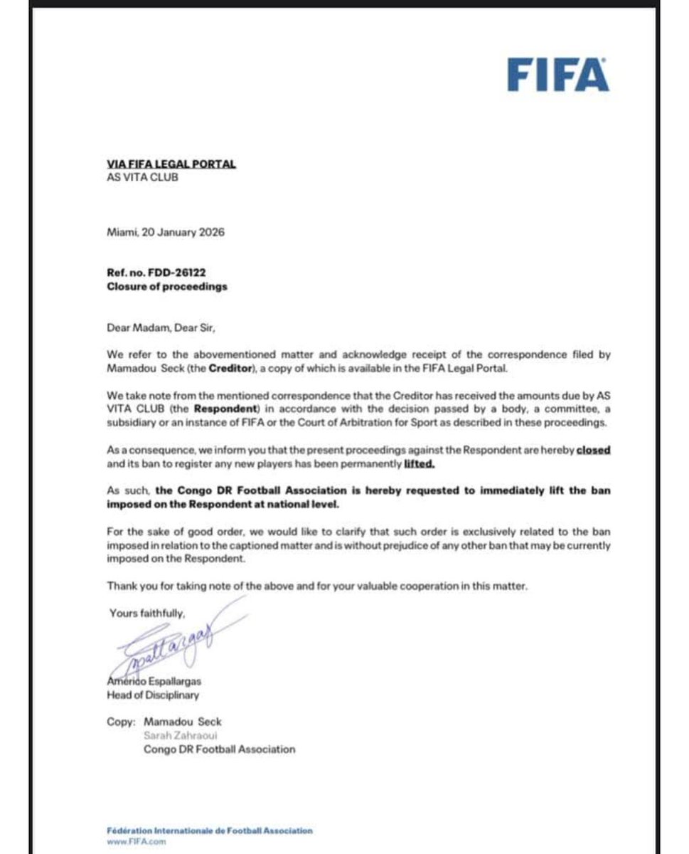🚨RDC : l'AS V. Club peut à nouveau enregistrer des nouveaux joeurs. La FIFA a levé la suspension qui pesait sur elle après avoir resolu le litige financier qui l'opposait au joueur Mamadou Seck.