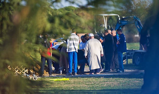 DrewPavlou's tweet image. Photographs from the burial of Mohammed Merah in Toulouse.

He received community support from local Islamists after he held an eight year old French Jewish girl up by the hair and executed her while filming it on his GoPro.

Every single person at this funeral should have been…