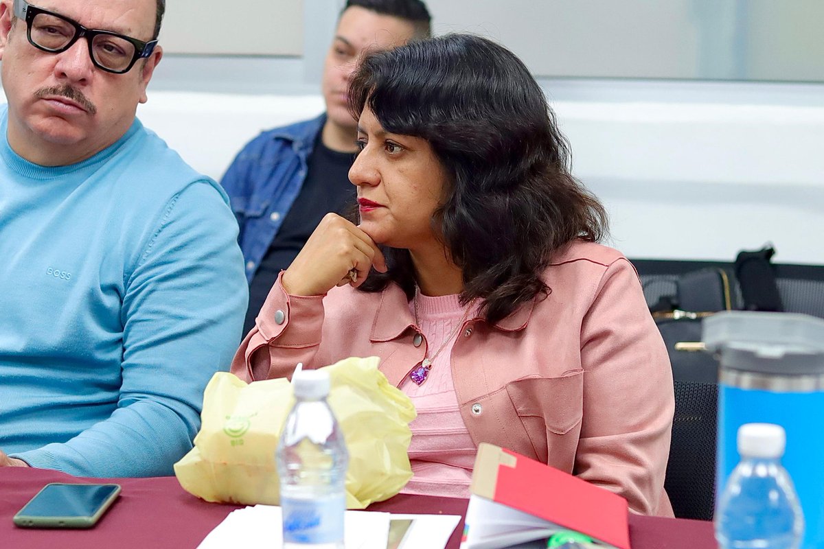 ✨ Así va el desarrollo de la 3°ra sesión ordinaria de nuestro Comité Ejecutivo Estatal en esta fría tarde de Enero 2026. Vamos fortaleciendo la utopía de la transformación en nuestra Ciudad. ✨