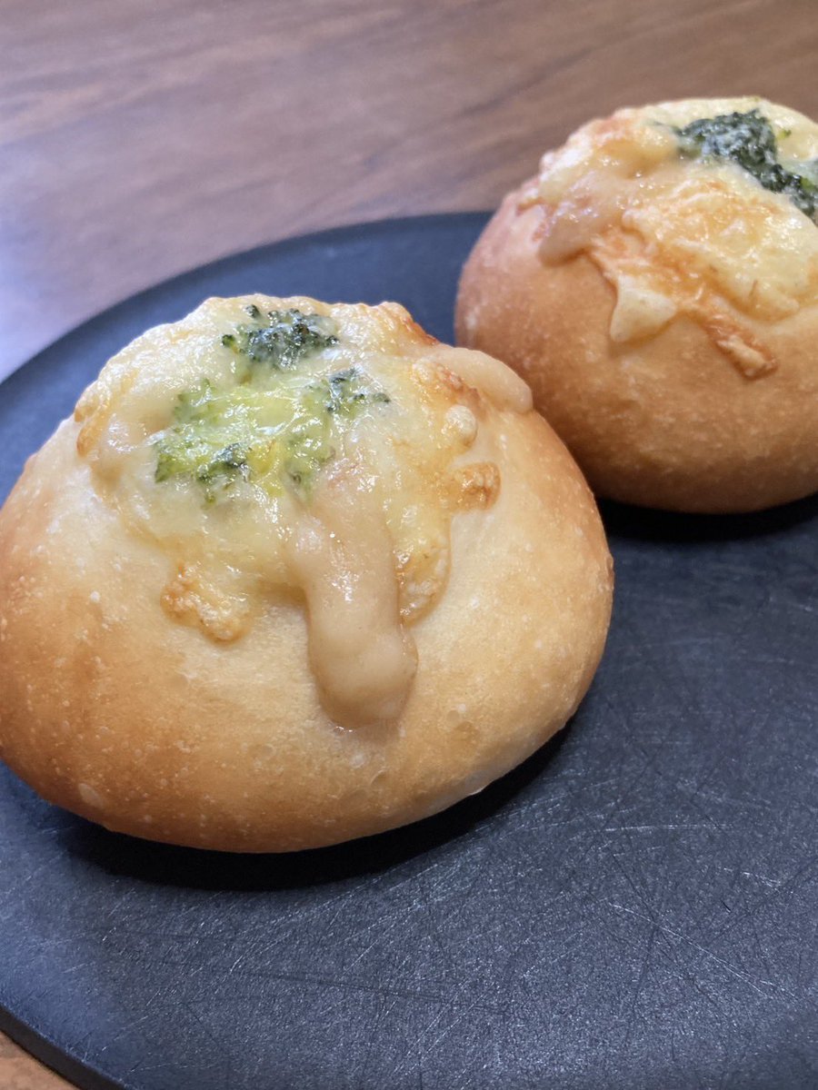 喰らえ！これが丹波の冬の至高
きのしたベーカリー🥐のグラタンパンや！
#丹波山村