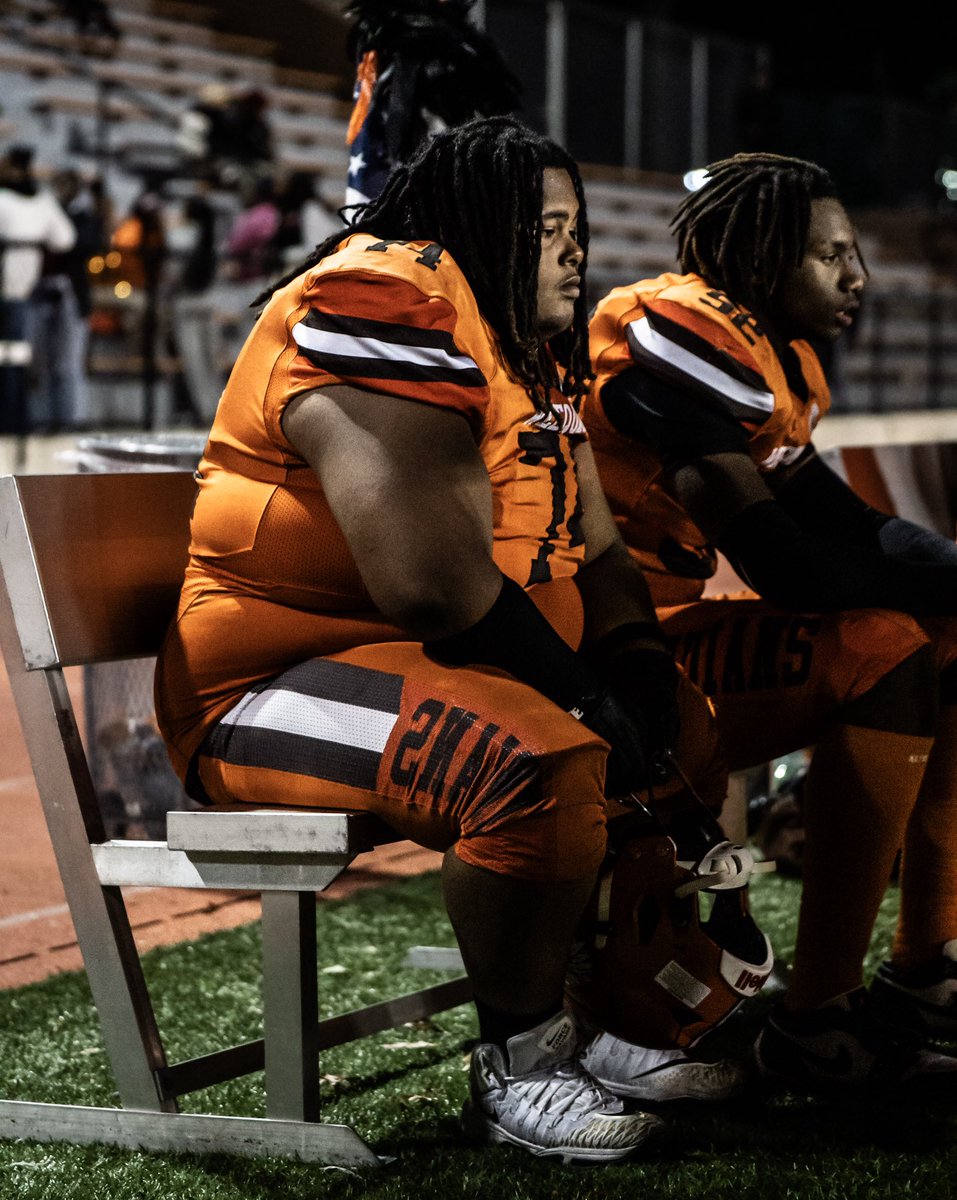 MichaelReuben_'s tweet photo. Class of 2026 looking for a home 
Dline man 
Run stopper one of the best 
I’m hard worker https://t.co/5WxXMPmzb2