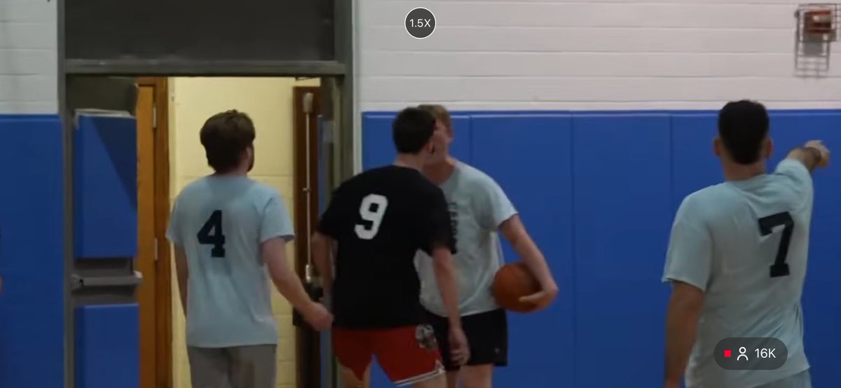 chasenelson5's tweet photo. @W_B_Rick @BarstoolBigCat https://t.co/nrruJffJXK