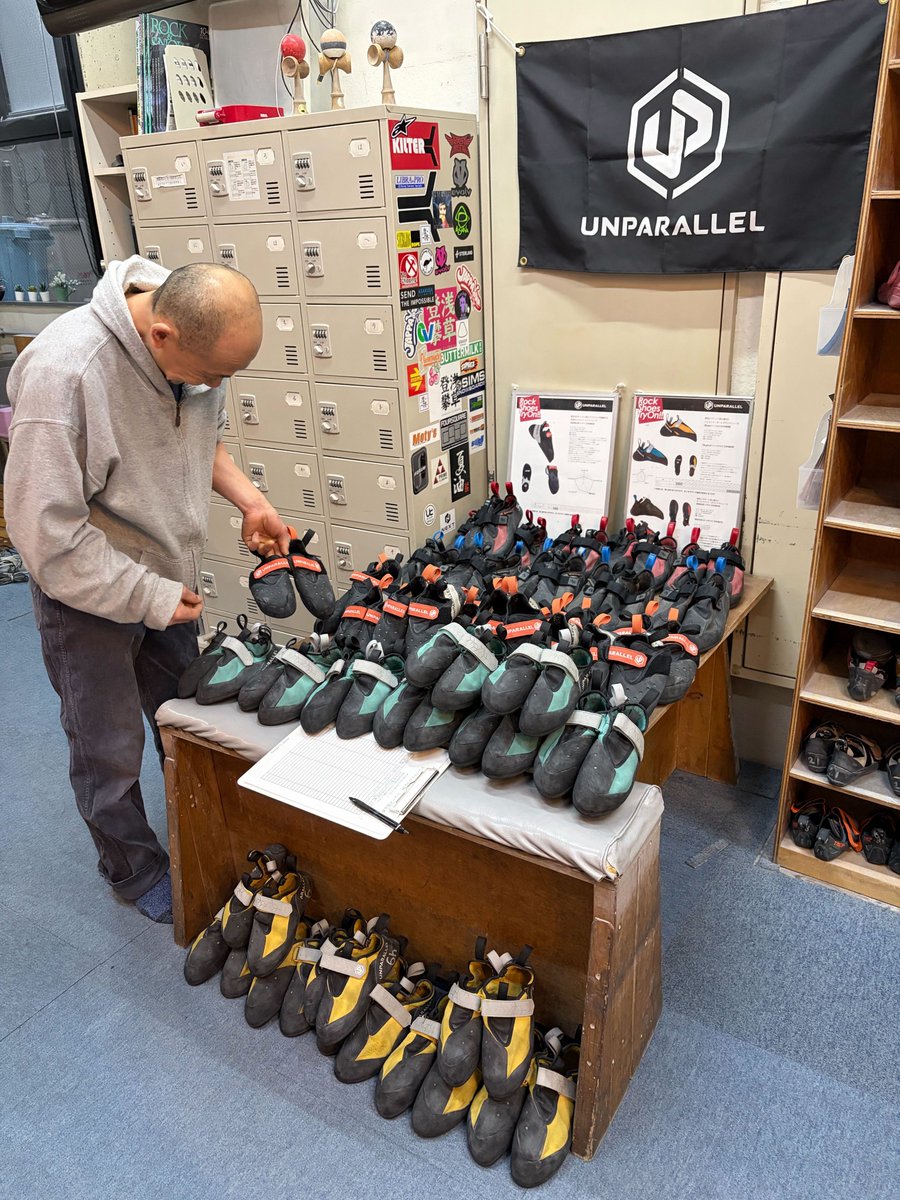 primeclimbing's tweet photo. プライムからお知らせ！昨日からアンパラレルの試履会はじまってます！
試せるシューズは TN-PRO／LV・Souped UP・REGULUS／LV
プライムの会員様はもちろん、近隣ジムの方でアンパラ気になってる方は是非来店下さい！
来週火曜日まで開催中です！

#UNPARALLEL 
#PrimeClimbing
#ボルダリング https://t.co/d4kOM2MaNi