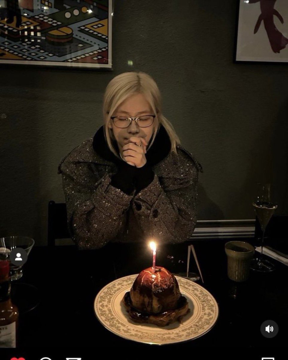 GRAMMY PERFORMANCE PRAYER CIRCLE