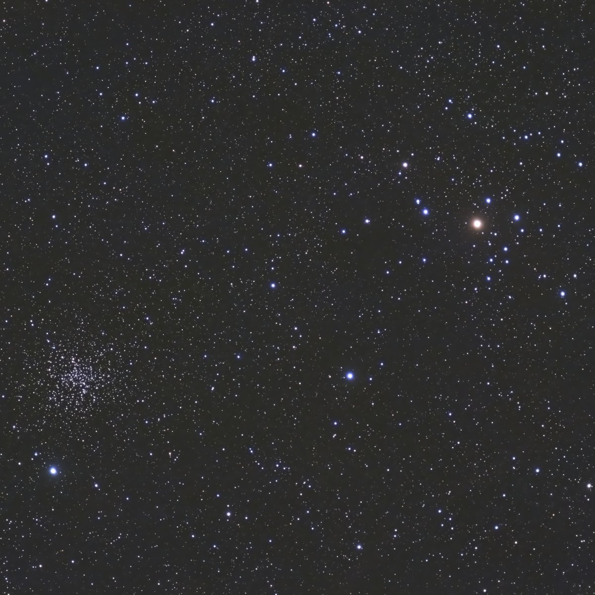 prontof68's tweet photo. NGC2477&NGC2451@とも座、南低空の二重星団...とも座ゼータ星のすぐそば...
実視界4度以上の双眼鏡でNGC2451を中心にすると、南東にNGC2477、南西に5~6等星グループ...高度が低いので首にやさしい...
#NGC2477 #NGC2451 #TeleVuePronto #MeadeSCTReducer #SV231 #Siril #Affinity #2度角の天体写真 https://t.co/fcSNlyij2z
