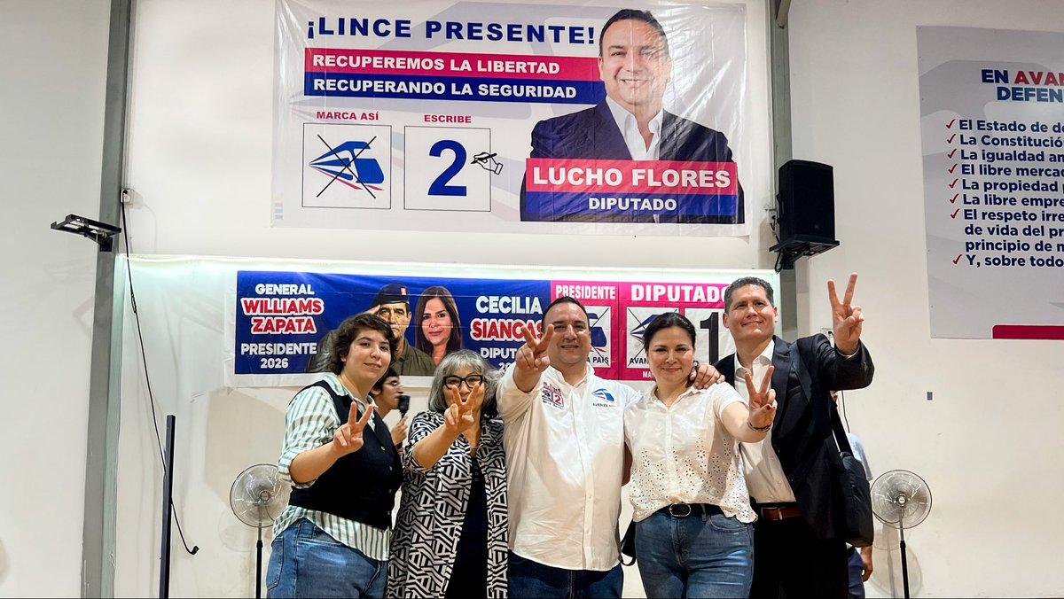 luchoflores_r's tweet photo. Se presentó la Plancha Presidencial de Avanza País, y junto a ello, asumo con responsabilidad mi candidatura como Diputado Nº2 por Lima 🚆🇵🇪
Es momento de RECUPERAR LA LIBERTAD, RECUPERANDO LA SEGURIDAD. 💪🏻
¡Es momento de #UnCambioALaFuerza! 🇵🇪 https://t.co/7knCvnrDrC