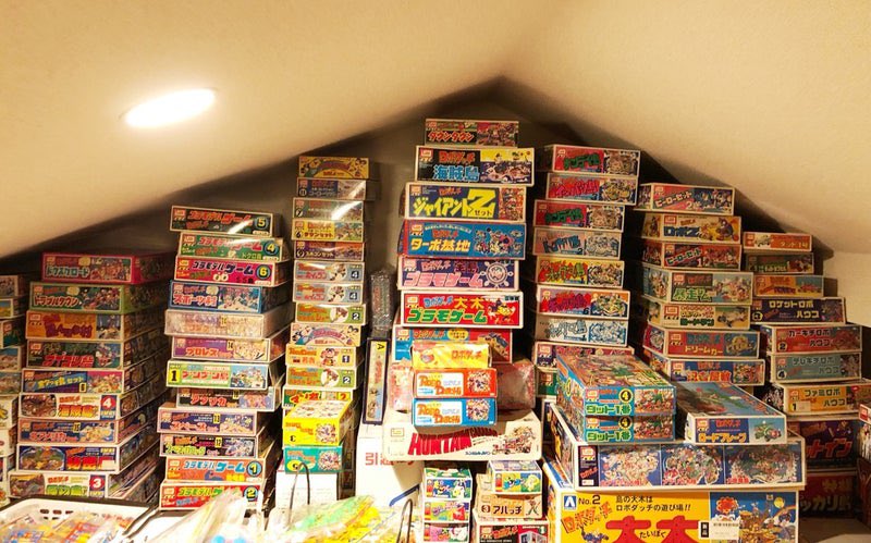 tamagoro246's tweet image. 研究所の屋根裏はこうあるべきだ