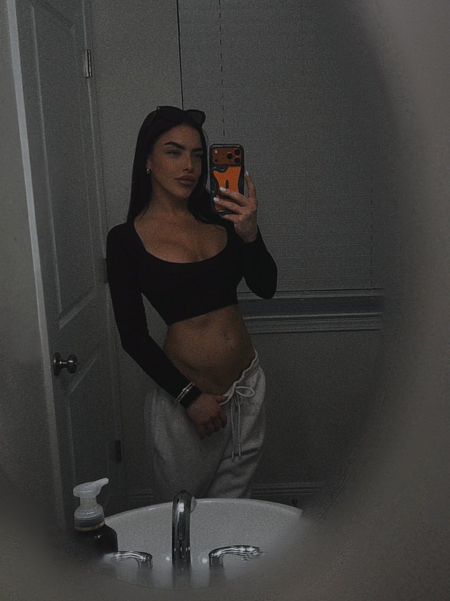 Ꮶ𝖆𝖊𝖇𝖗𝖎𝖊 tweet media