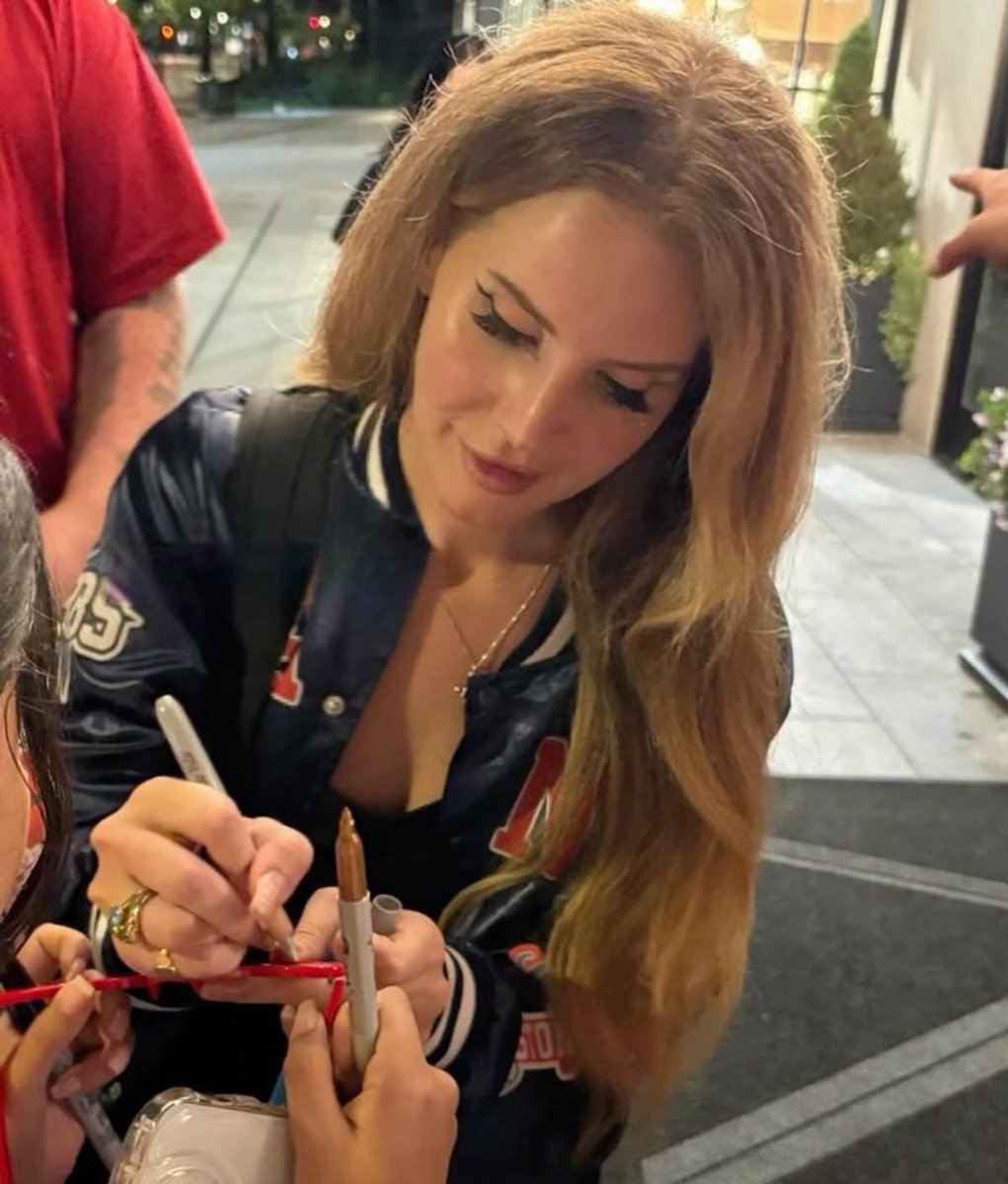 nectarofthwgods's tweet image. 