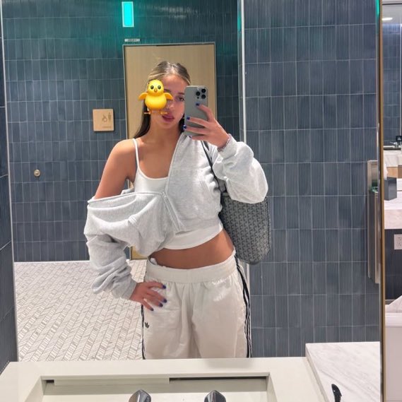 yourownertate's tweet photo. come get your wallet fucked raw https://t.co/znIyhwg3L1