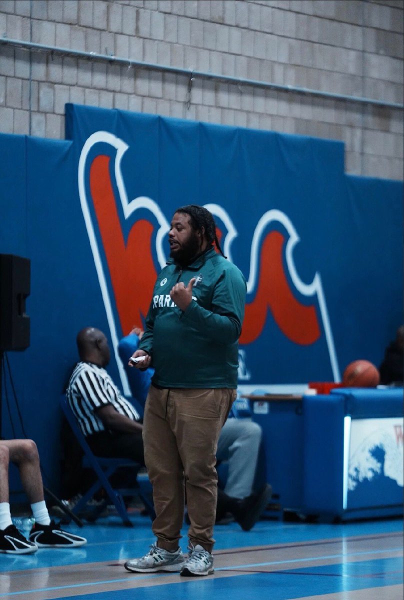 Coach Dillard tweet media