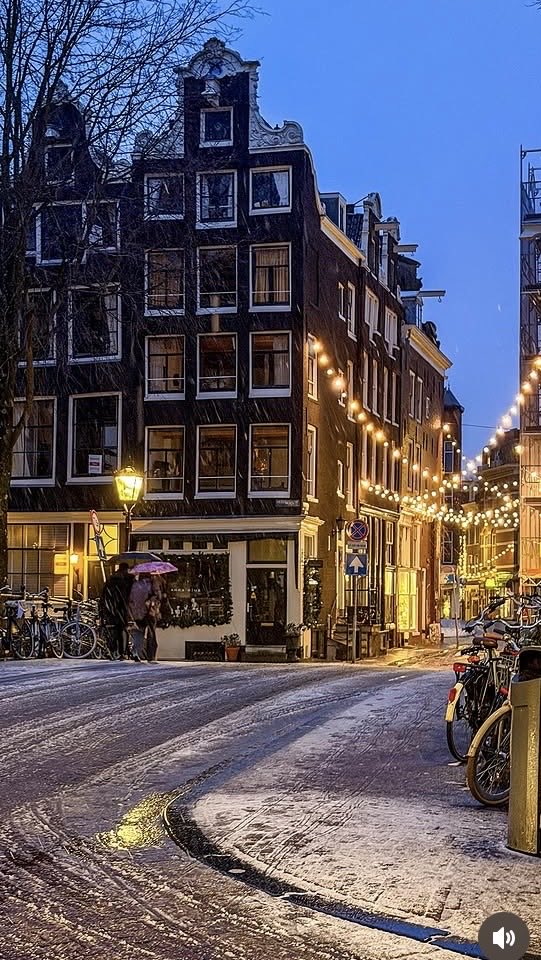 Amsterdam Netherlands 🇳🇱 Beautiful City! Good night everyone and thanks 🙏 all my friends and followers!