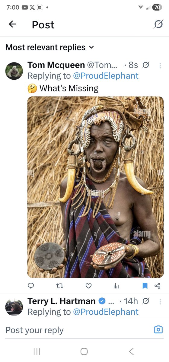 <a href="/akafaceUS/">aka</a>