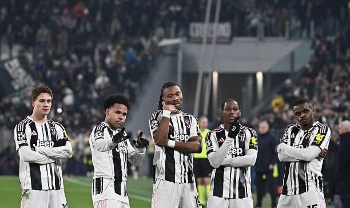 🦓🤍🖤⭐️🇵🇸 tweet media