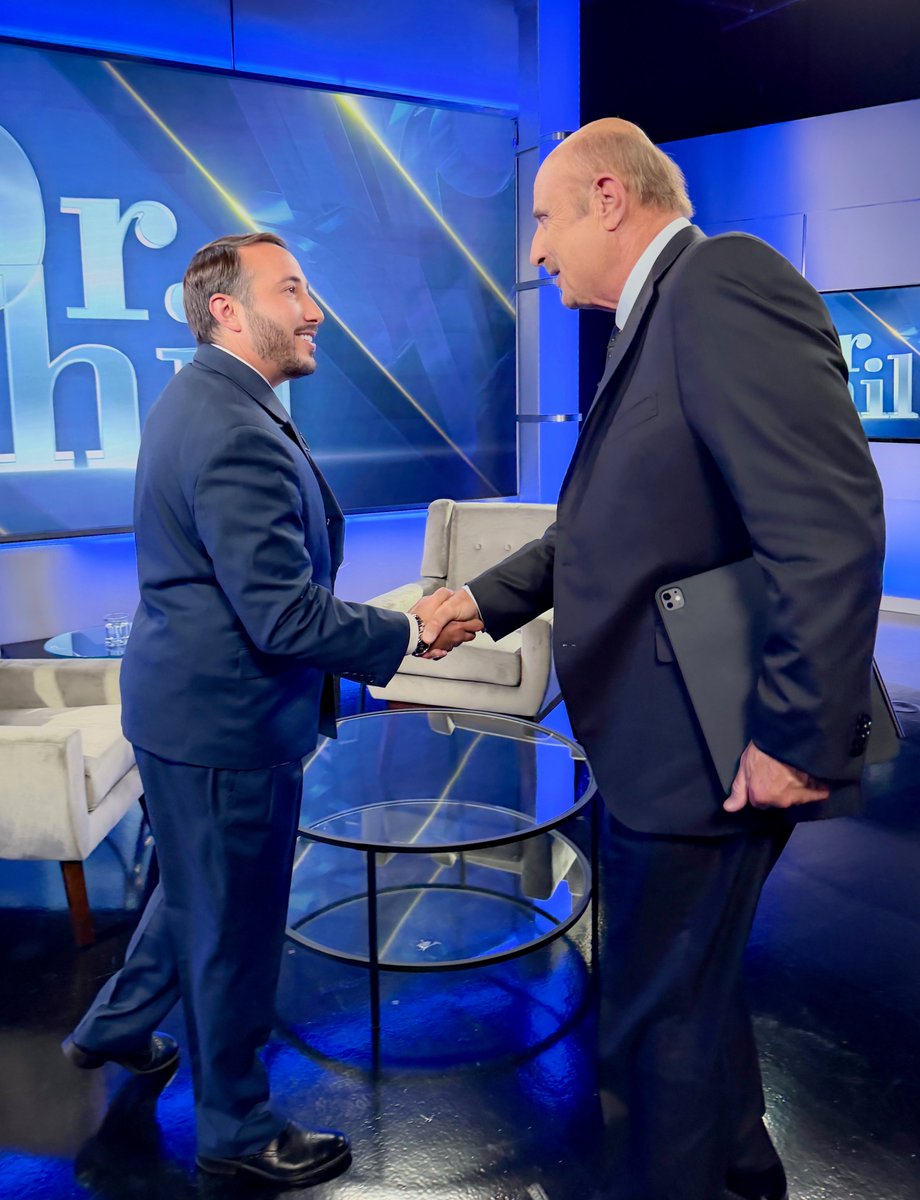 Leo S. Zacky tweet media