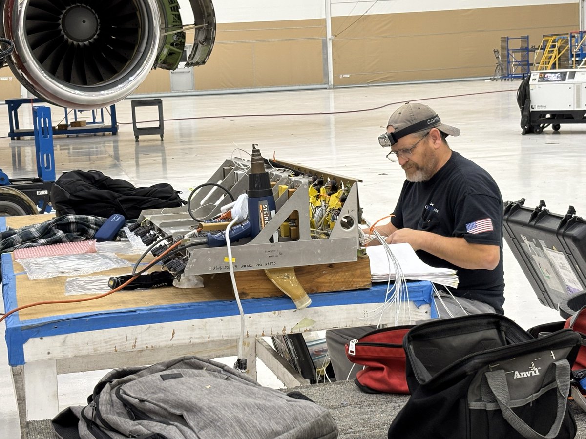 ISS_Aviation's tweet photo. Power on. On schedule.

The latest 757 FPDS, EICAS, and IGNS installation is progressing as planned—delivering modern reliability for a trusted platform. https://t.co/BwY3JUhCdP