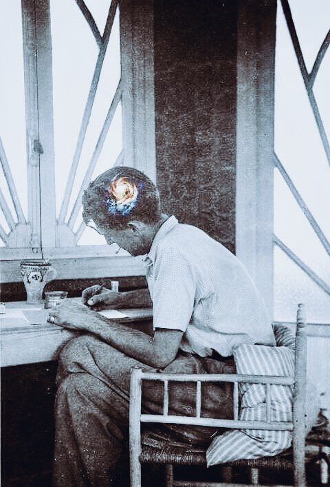 “En tiempos de engaño universal, decir la verdad se convierte en un acto revolucionario.”

George Orwell.