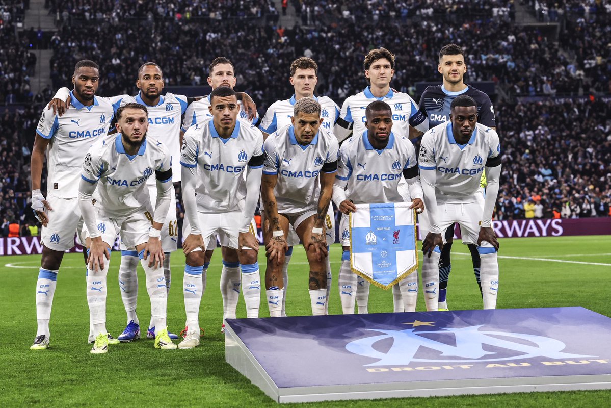 🚨 𝗟’𝗢𝗠 𝗖𝗢𝗡𝗖𝗘̀𝗗𝗘 𝗖𝗘 𝗦𝗢𝗜𝗥 𝗦𝗔 𝟭𝟬𝟬𝗘̀𝗠𝗘 𝗗𝗘́𝗙𝗔𝗜𝗧𝗘 𝗘𝗡 𝗖𝗢𝗨𝗣𝗘 𝗗’𝗘𝗨𝗥𝗢𝗣𝗘 (𝗲𝗻 𝟮𝟴𝟬 𝗺𝗮𝘁𝗰𝗵𝘀) ! 🥶

📊 <a href="/Statsdufoot/">Stats Foot</a>