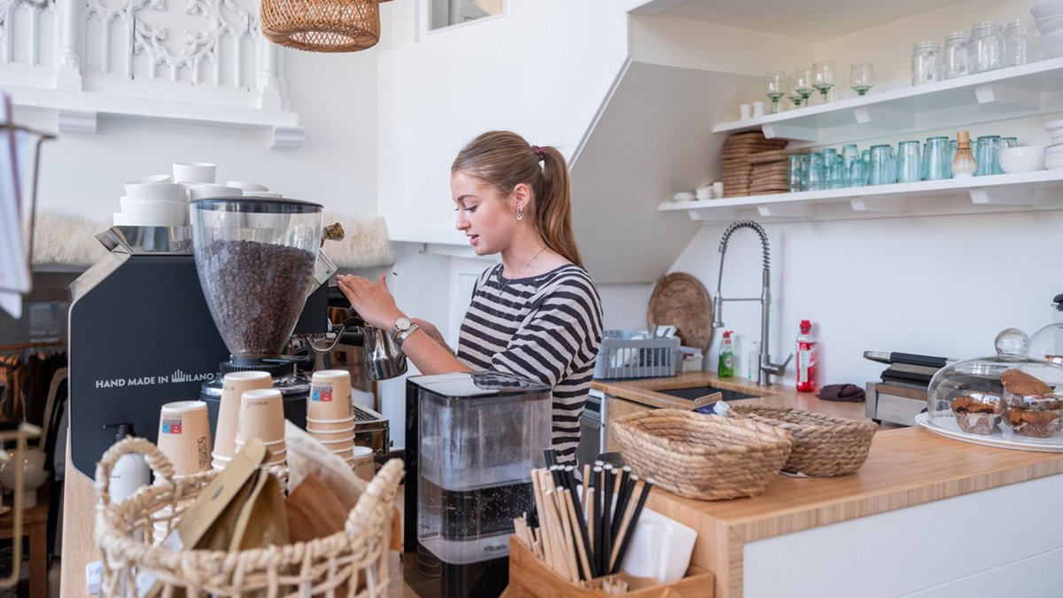 Gemeente Waterland wijst ondernemers op Ontzorgingsprogramma Verduurzaming MKB tinyurl.com/4w2ypr2x