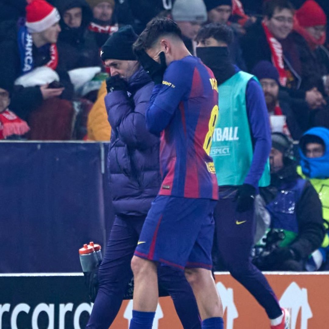 TouchlineX's tweet image. 🚨💣 𝐄𝐗𝐂𝐋𝐔𝐒𝐈𝐕𝐄: Even though Barcelona had their winter market closed, if Pedri's injury is indeed serious and will require 3-4 months recover, Barcelona urgently want to sign a midfielder. 

If they cannot manage to sign due to the delicate financial situation, the doors…