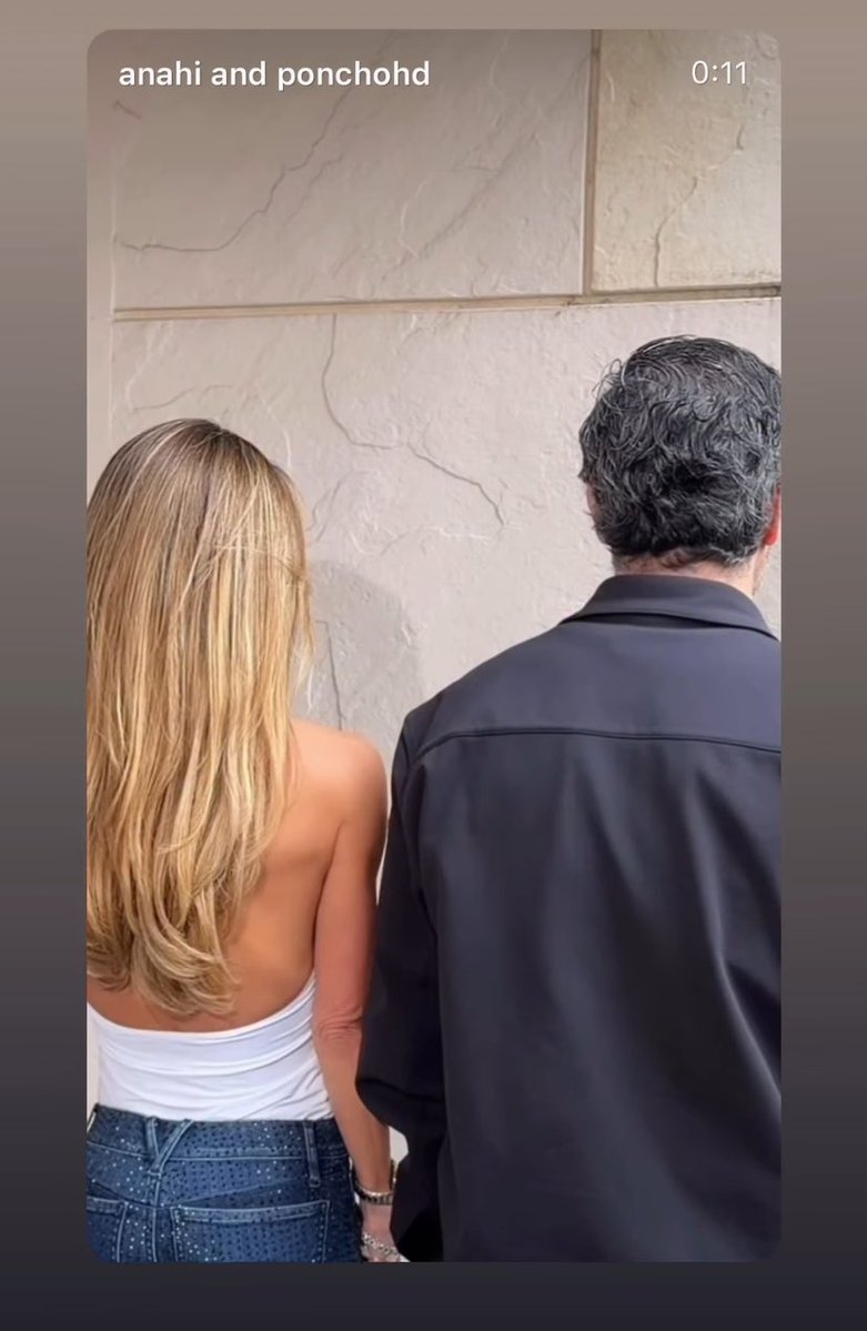 brenyblue's tweet image. ELES SIMPLESMENTE FAZENDO COLLAB