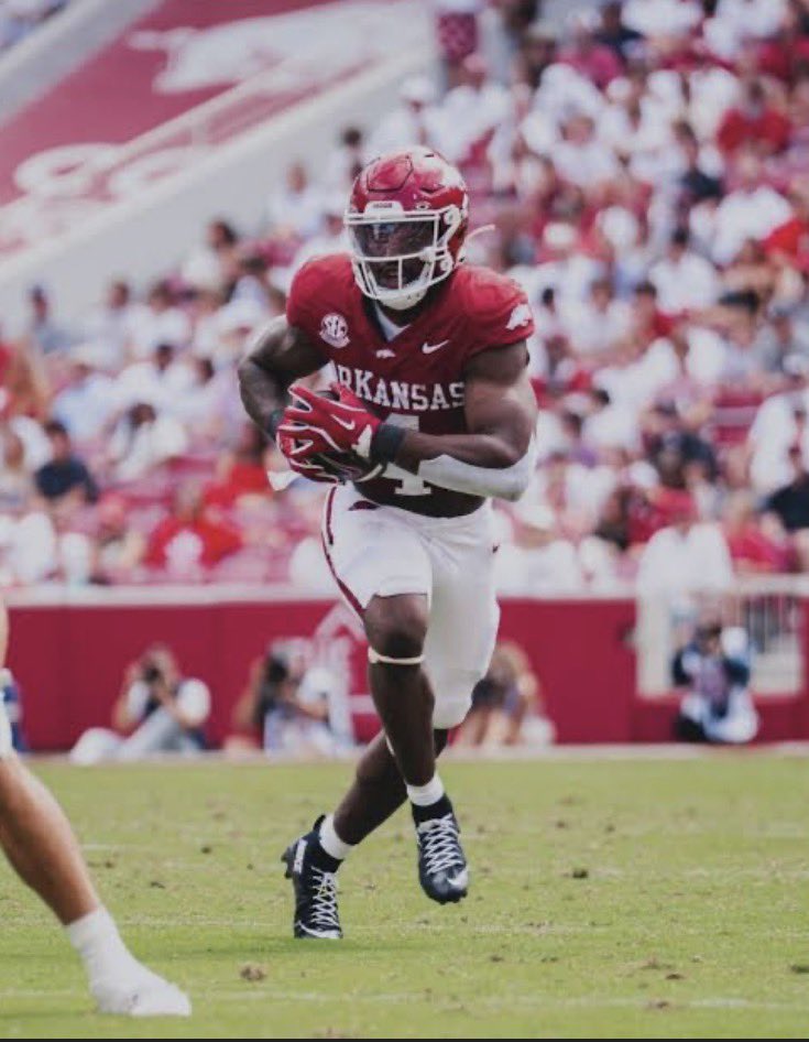 #AGTG After a great conversation with <a href="/CoachYACJohnson/">DAVID JOHNSON</a>. I am blessed to receive an offer from The University of Arkansas <a href="/RazorbackFB/">Arkansas Razorback Football</a> <a href="/RecruitLouisian/">Recruit Louisiana™️</a> <a href="/MikeRoach247/">Mike Roach</a> <a href="/samspiegs/">Sam Spiegelman</a> <a href="/247recruiting/">247Sports Recruiting</a> <a href="/Rivals/">Rivals</a>