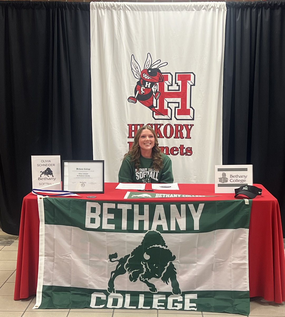 Hickory Hornets Softball tweet media